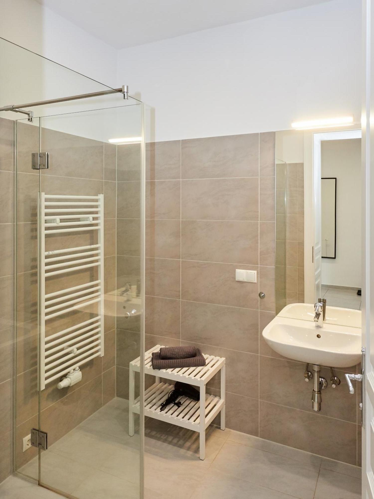 Central Apartments Sb Βιέννη Εξωτερικό φωτογραφία